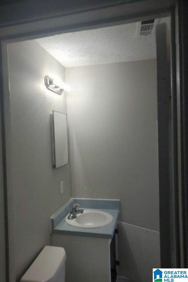 3729 Maple Avenue Southwest Birmingham, AL 35221 - Photo 11 of 13