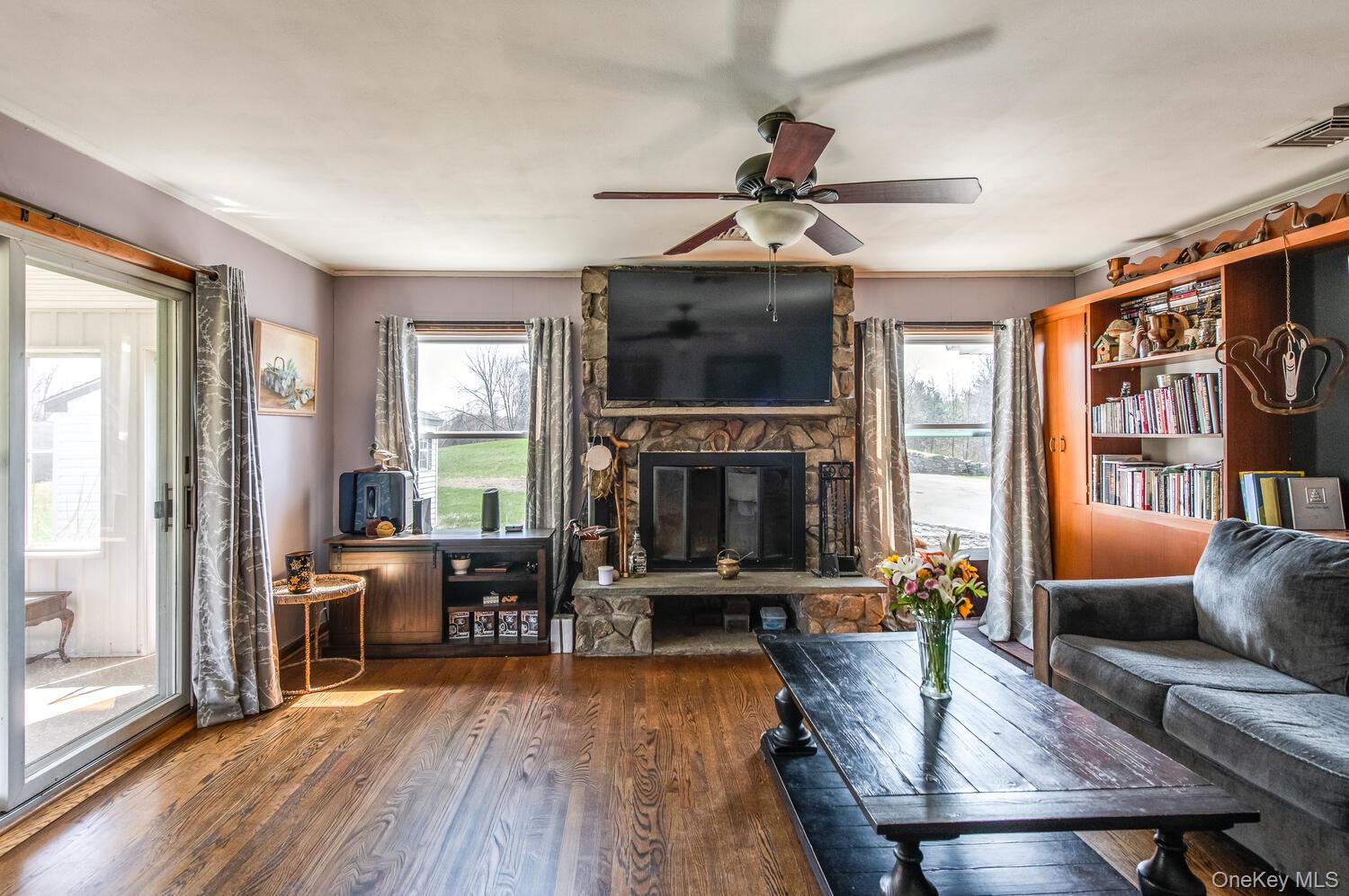 394 Smith Road Hyde Park, NY 12538 - Photo 21 of 48