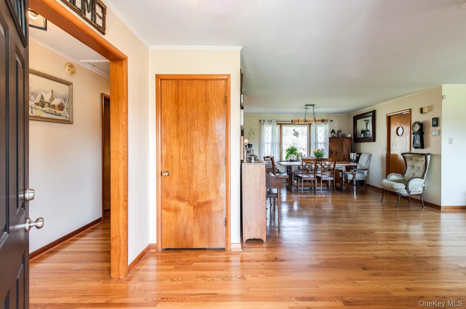 394 Smith Road Hyde Park, NY 12538 - Photo 10 of 48