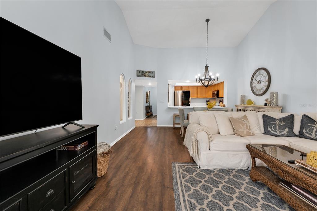 3013 Clark Road, Unit 6 Sarasota, FL 34231 - Photo 21 of 49 Gallery Image 21