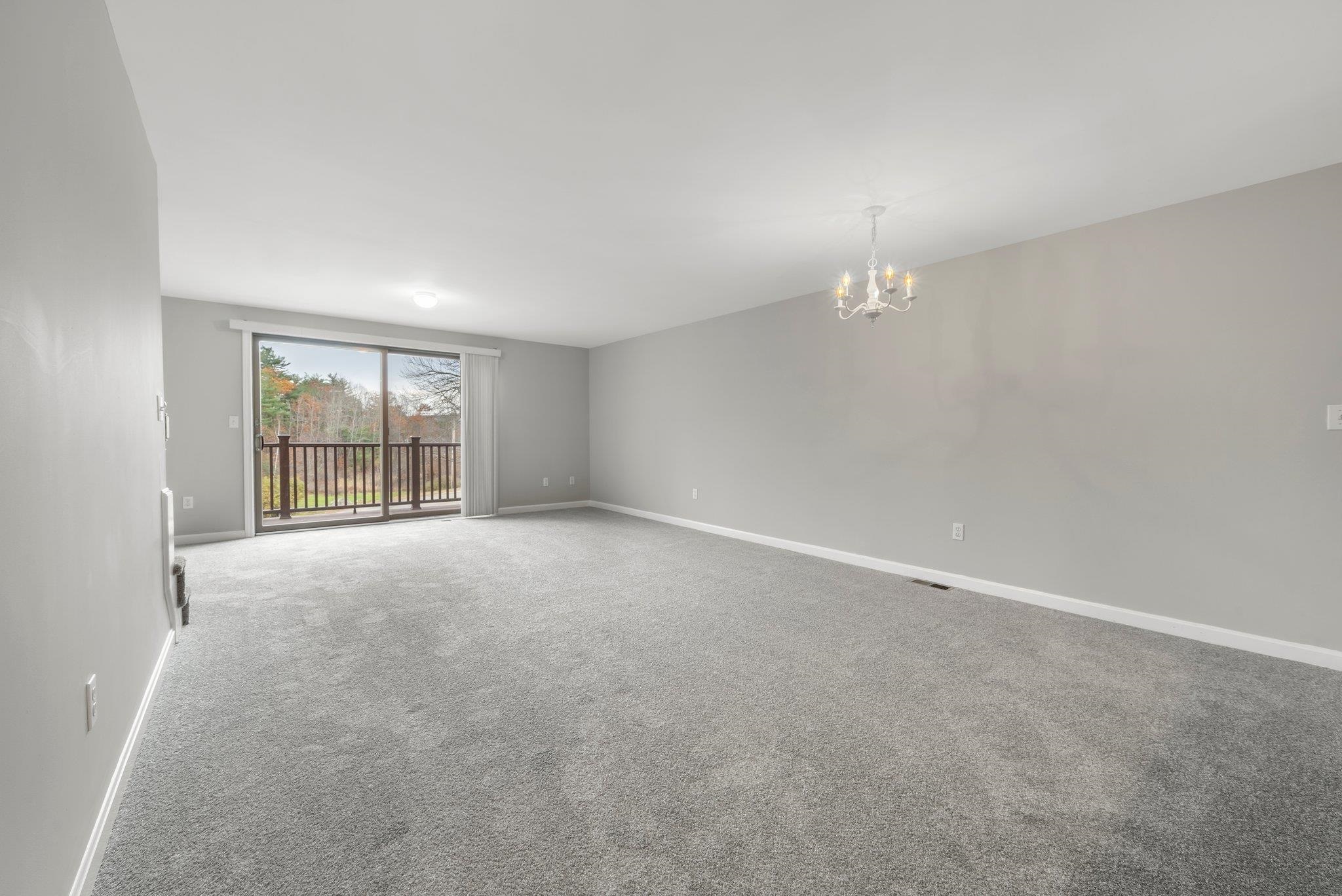 424 Ledgeview Drive Rochester, NH 03839 - Photo 6 of 32