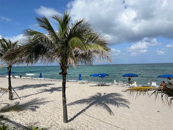 $2,300 | 2030 South Ocean Drive, Unit 2102, Hallandale Beach, FL 33009