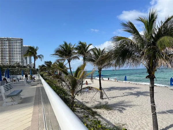 $2,300 | 2030 South Ocean Drive, Unit 2102, Hallandale Beach, FL 33009
