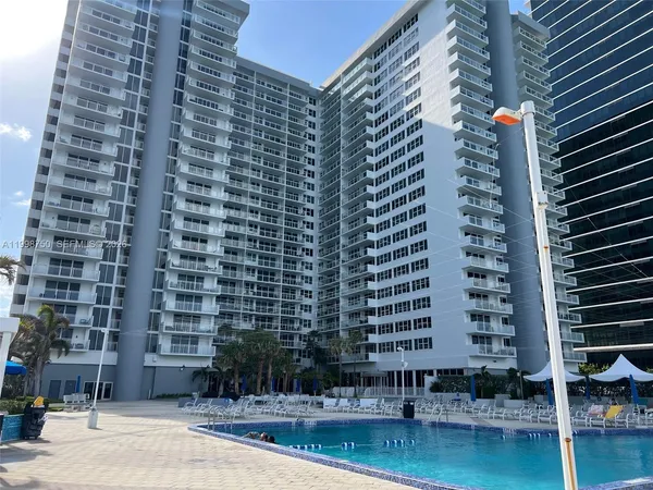 $2,300 | 2030 South Ocean Drive, Unit 2102, Hallandale Beach, FL 33009