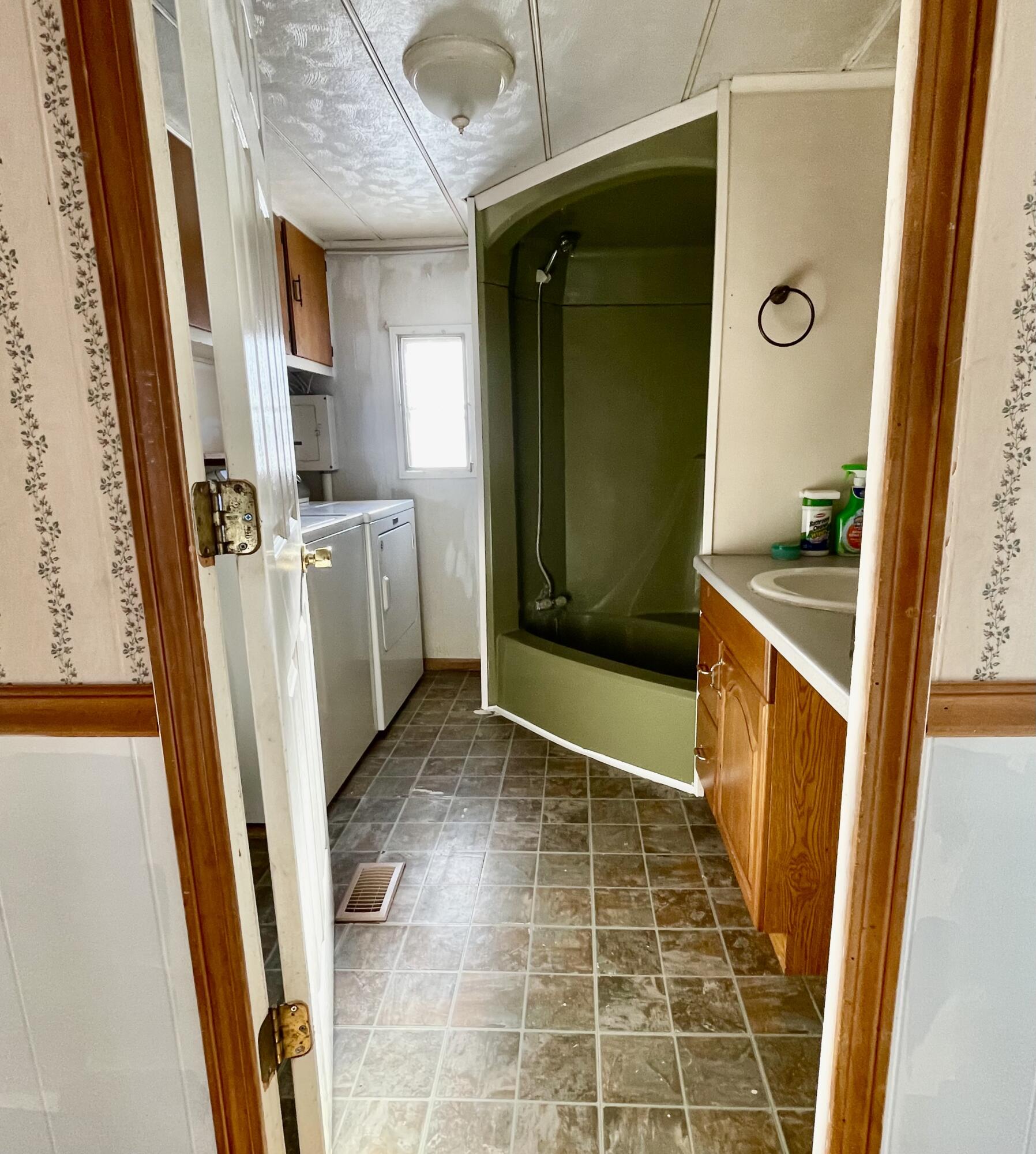 999 Fuller Road Hermon, ME 04401 - Photo 11 of 44 IMG_0140