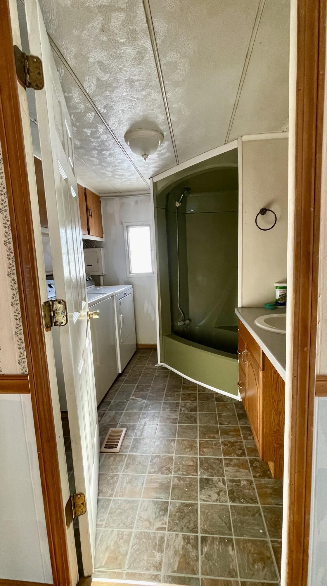 999 Fuller Road Hermon, ME 04401 - Photo 12 of 44 IMG_0141