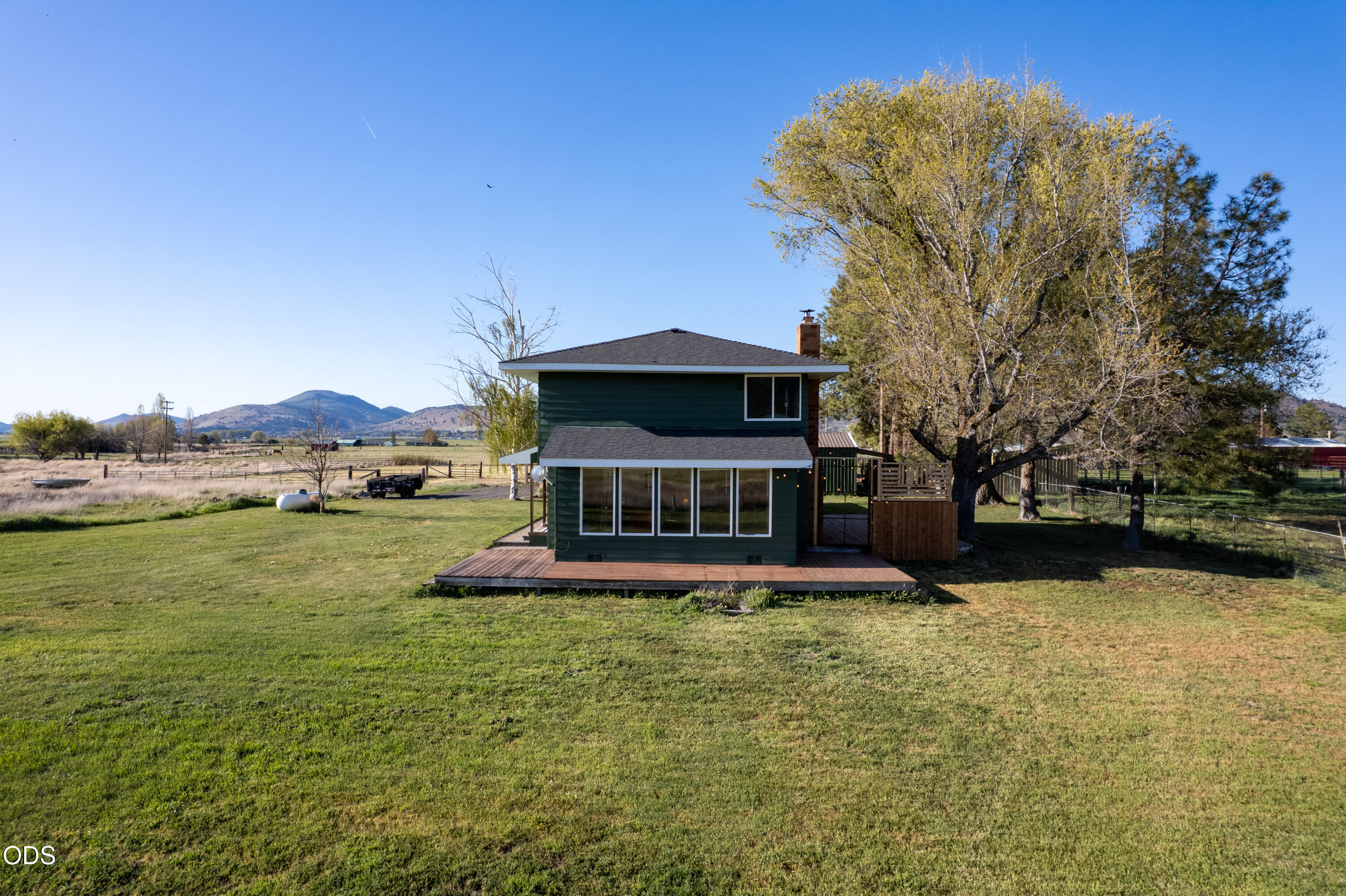 8270 Hill Road Klamath Falls, OR 97603 - Photo 28 of 30