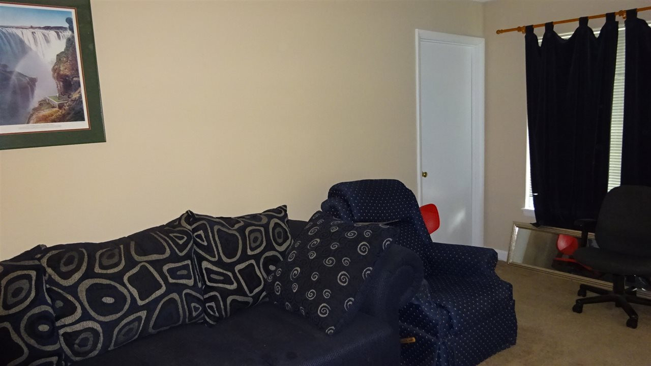 1430 Collegiate Circle, Unit 101 Raleigh, NC 27606 - Photo 8 of 18 Family Room