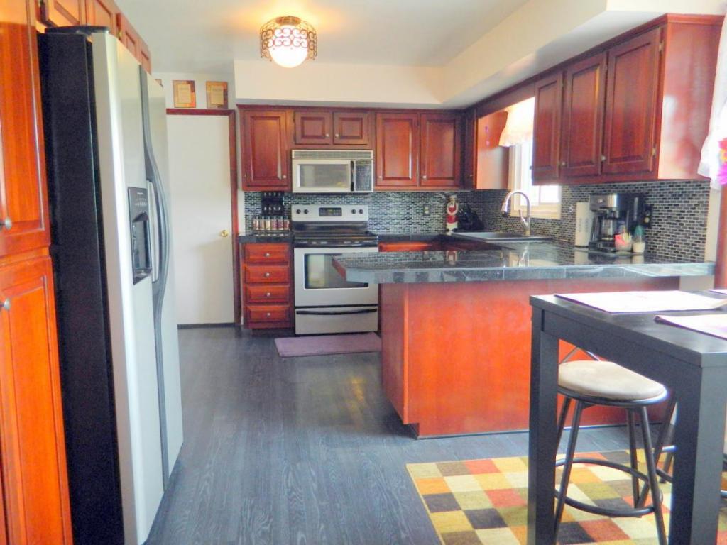 18 Avery Road Johnson City, NY 13790 - Photo 5 of 24 Gallery Image 5