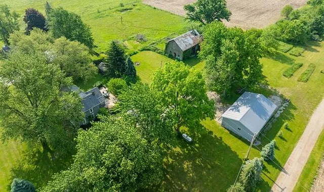 $310,000 | 888 West St Joseph Highway, Grand Ledge, MI 48837