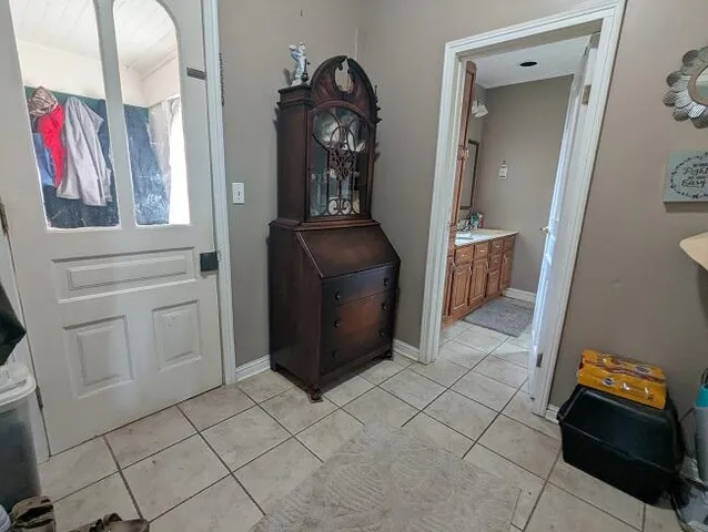 $310,000 | 888 West St Joseph Highway, Grand Ledge, MI 48837