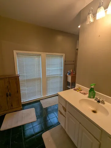 $310,000 | 888 West St Joseph Highway, Grand Ledge, MI 48837