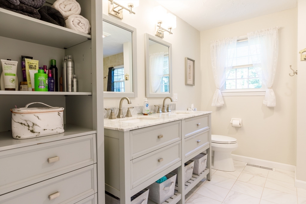 48 Fort Hill Road Oxford, MA 01540 - Photo 20 of 33 Gallery Image 20