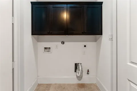 $374,900 | 2720 Church Wood Drive, Houston, TX 77082