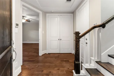 $374,900 | 2720 Church Wood Drive, Houston, TX 77082