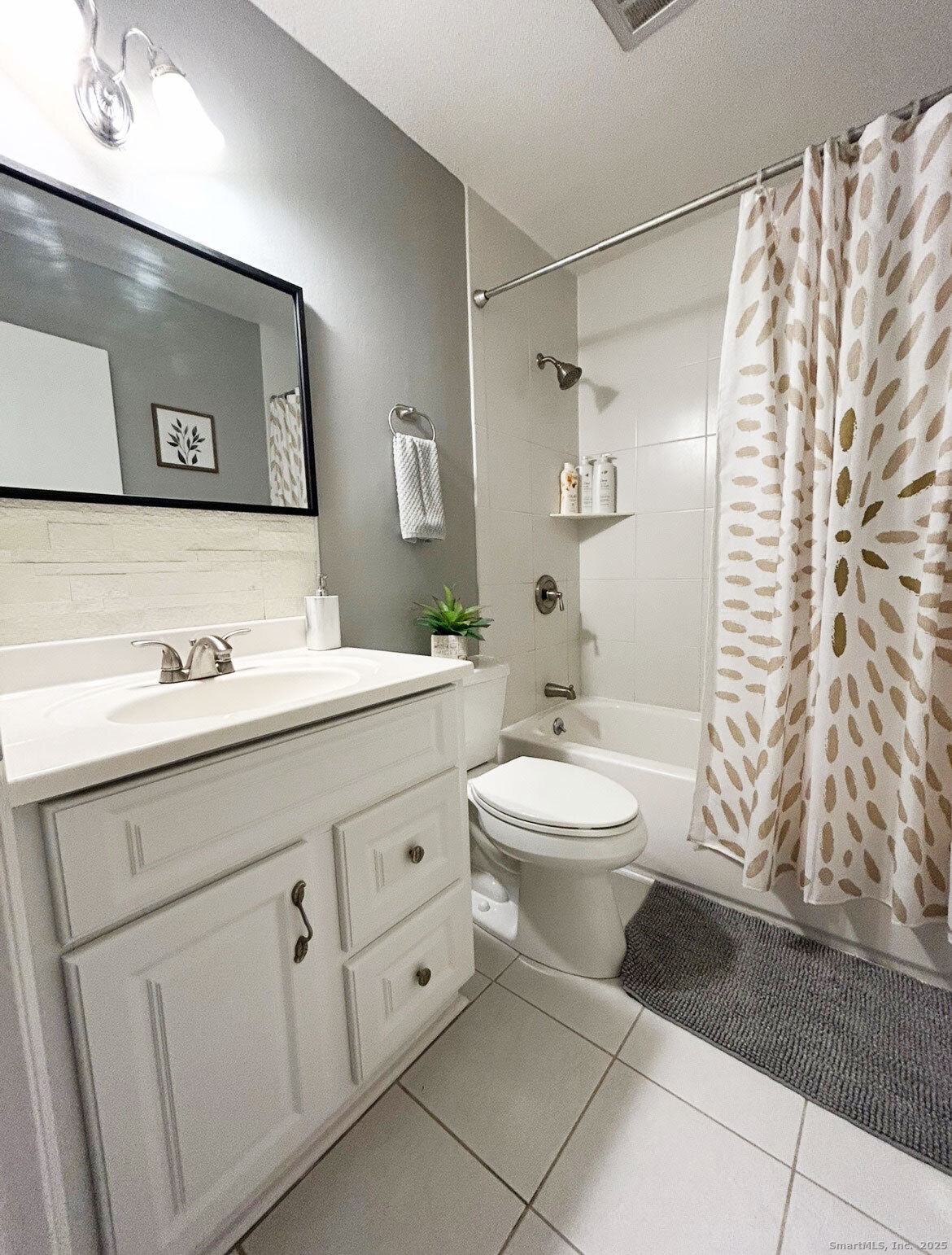 322 Knapps Highway, Unit 322 Fairfield, CT 06825 - Photo 15 of 18