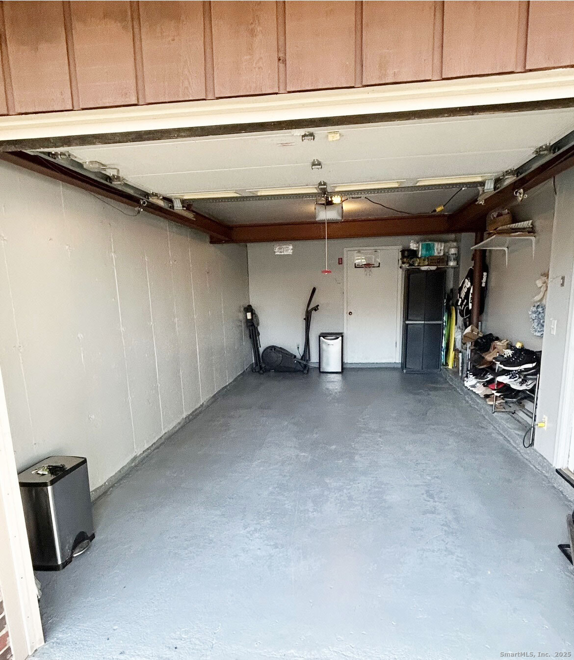 322 Knapps Highway, Unit 322 Fairfield, CT 06825 - Photo 3 of 18