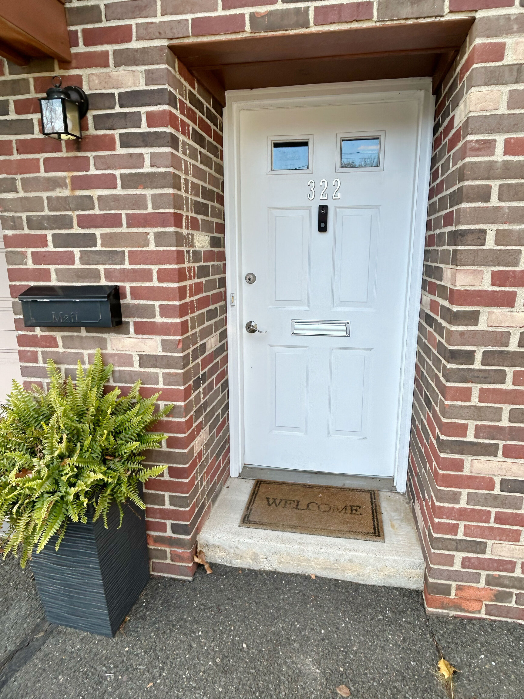 322 Knapps Highway, Unit 322 Fairfield, CT 06825 - Photo 4 of 18