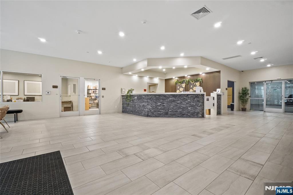 69 Main Street, Unit 1511 Fort Lee, NJ 07024 - Photo 16 of 26