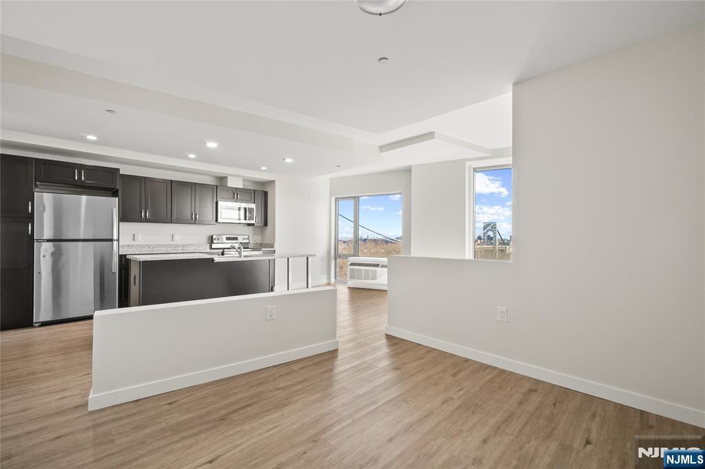 69 Main Street, Unit 1511 Fort Lee, NJ 07024 - Photo 6 of 26