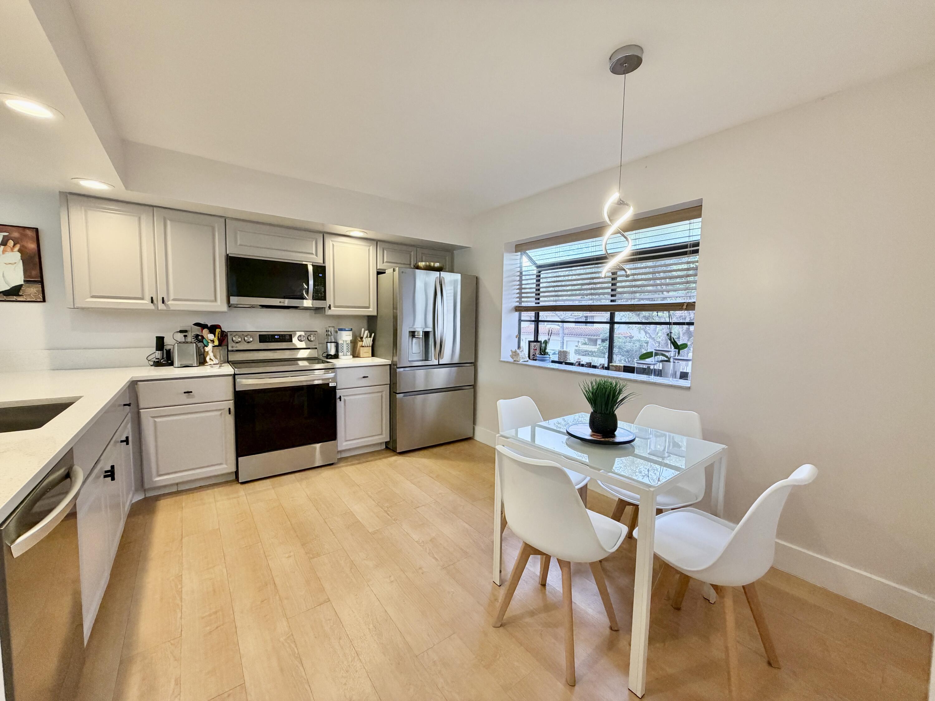 7935 La Mirada Drive Boca Raton, FL 33433 - Photo 5 of 71 IMG_0637