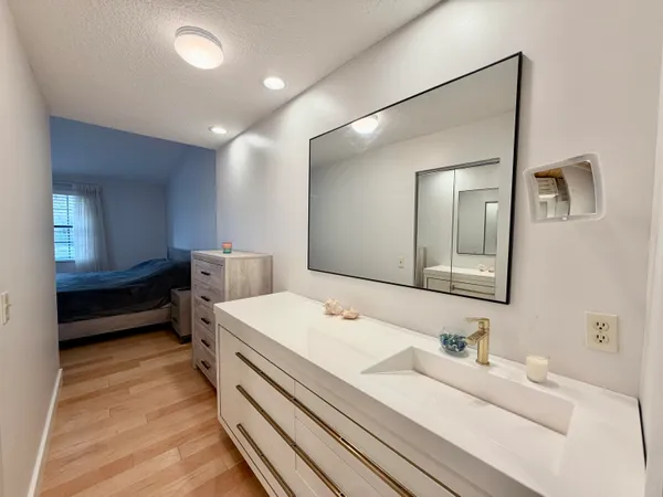$4,100 | 7935 La Mirada Drive, Boca Raton, FL 33433