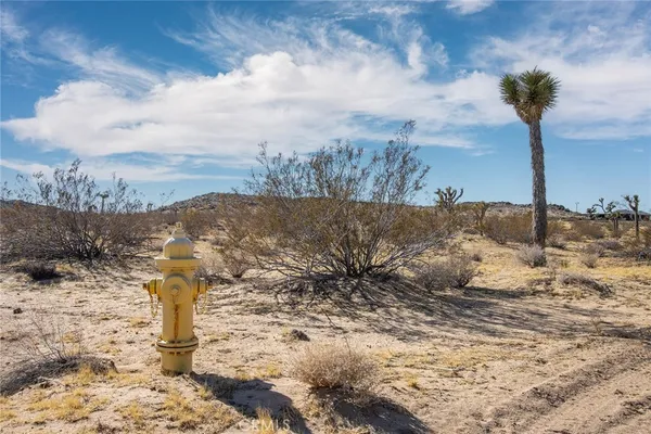 $28,000 | 4 Burke Road, Yucca Valley, CA 92284