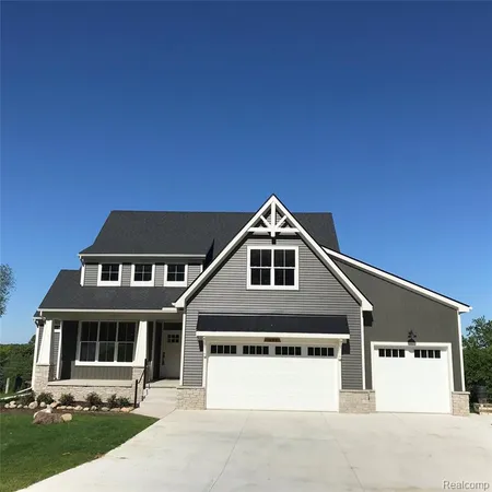 $995,000 | 1752 Milford Heights Drive, Milford, MI 48381