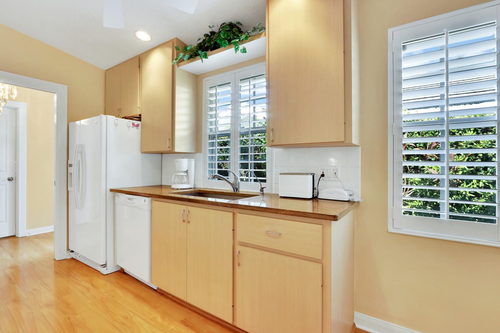 4067 Grove Point Road Palm Beach Gardens, FL 33410 - Photo 10 of 21 09_Images_11_of_20_mls