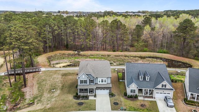 $950,000 | 3020 Mavisbank Circle, Apex, NC 27502