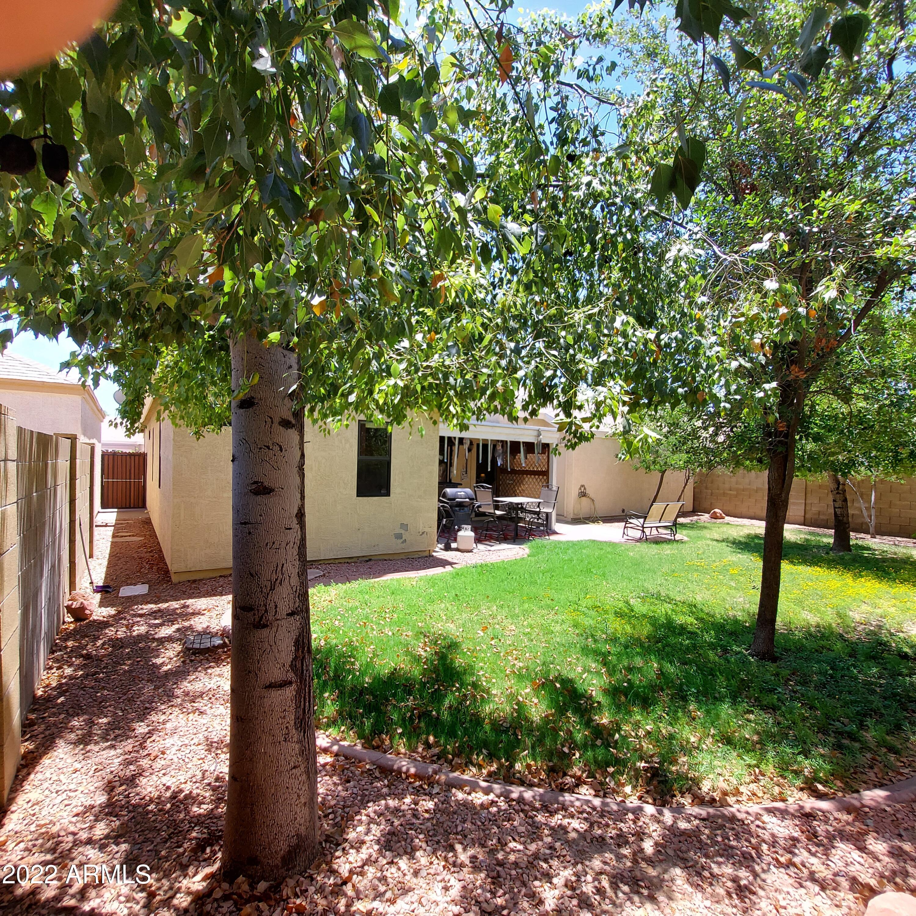 2020 West Ronald Road Phoenix, AZ 85029 - Photo 15 of 24 20220526_125940