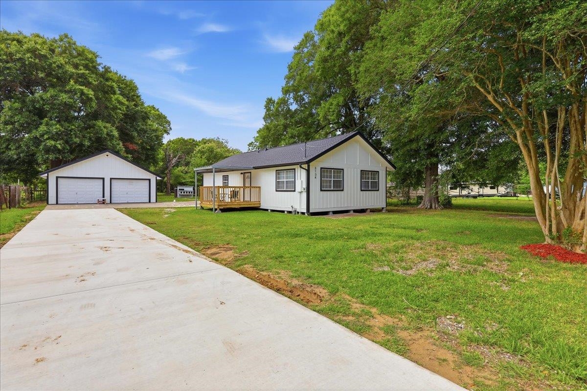 3134 60th Street Port Arthur, TX 77640 - Photo 2 of 26