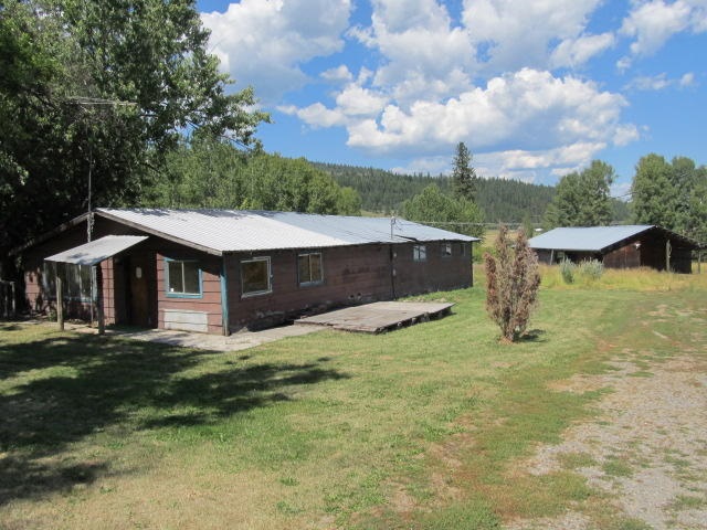 18182 Westside Calispel Road Cusick, WA 99119 - Photo 1 of 12