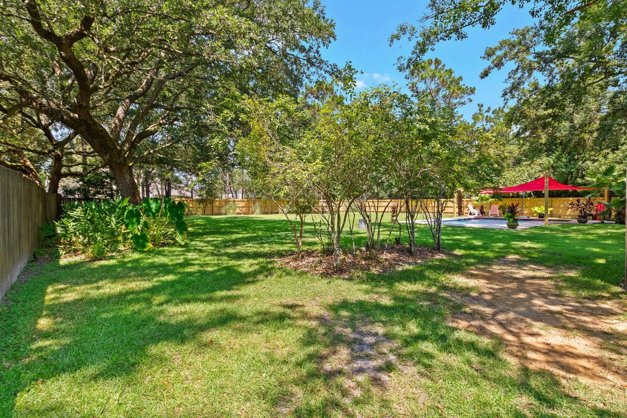 8431 Forest Drive Foley, AL 36535 - Photo 23 of 36 Yard