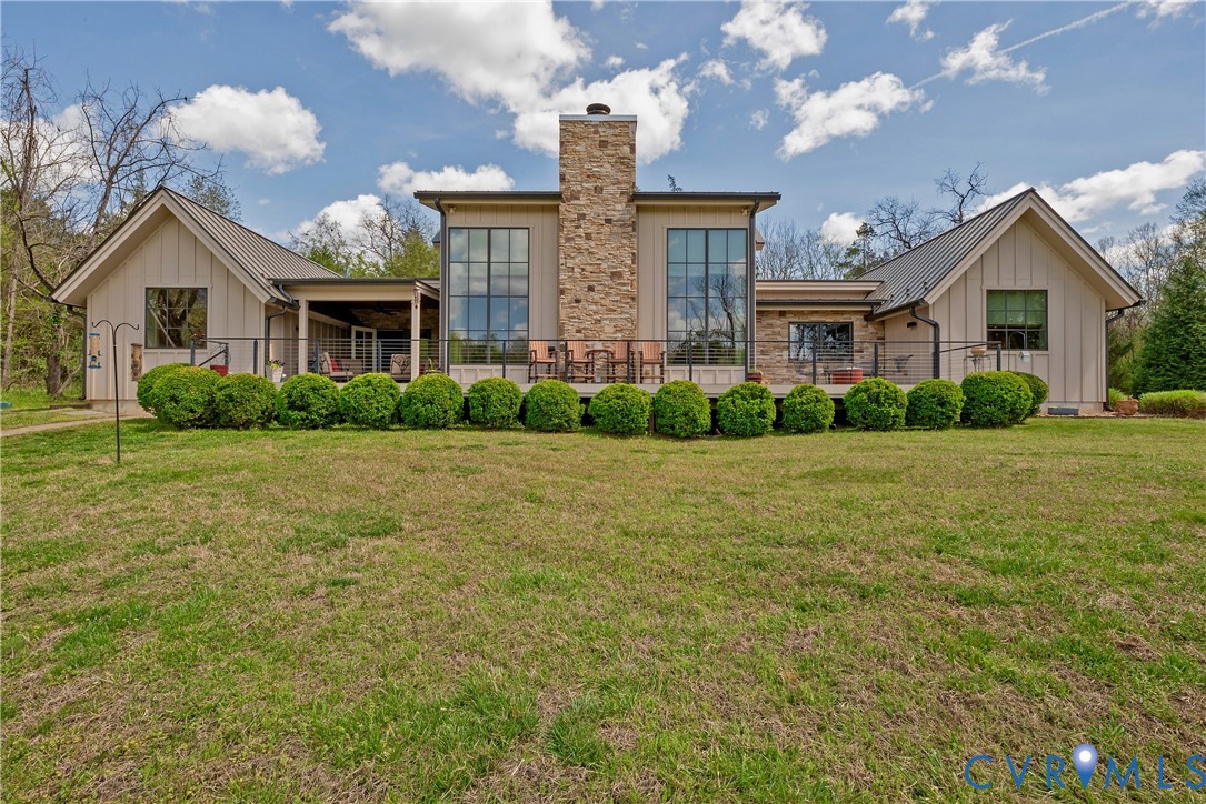 794 River Road West Manakin-Sabot, VA 23103 - Photo 3 of 82 Back of home.