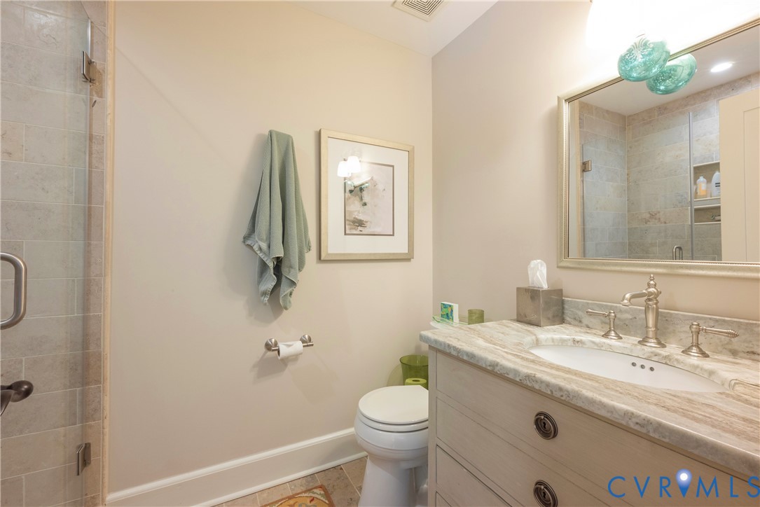 794 River Road West Manakin-Sabot, VA 23103 - Photo 45 of 82 Full bathroom upstairs.