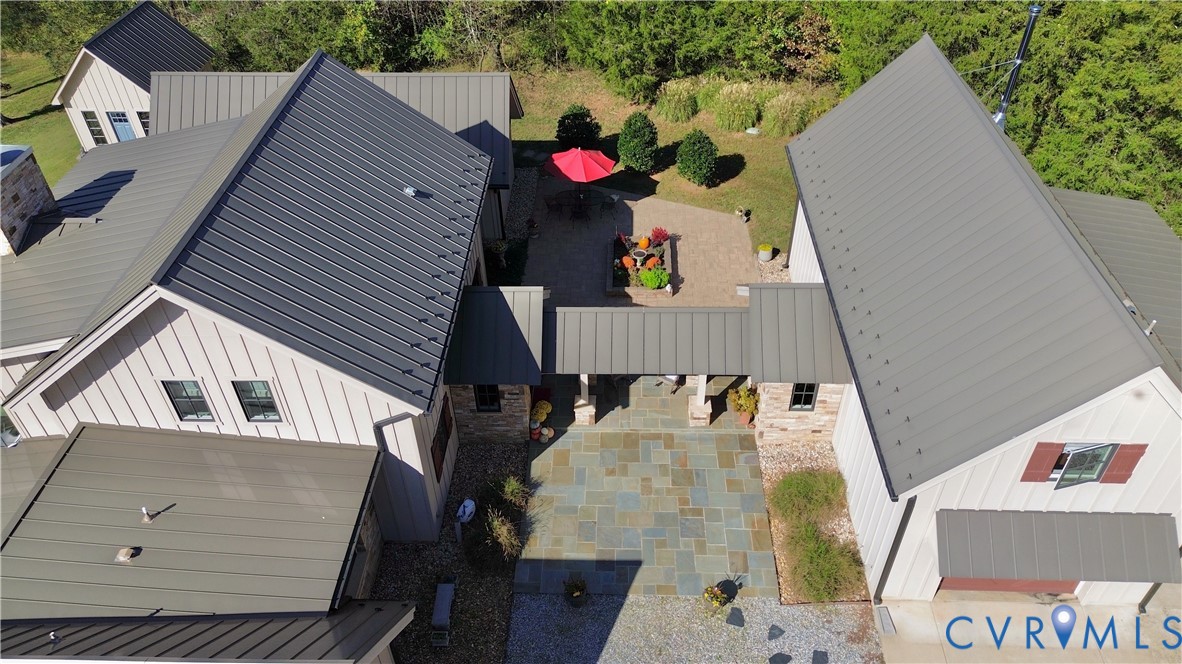 794 River Road West Manakin-Sabot, VA 23103 - Photo 48 of 82 Eye catching breezeway from main residence to gara