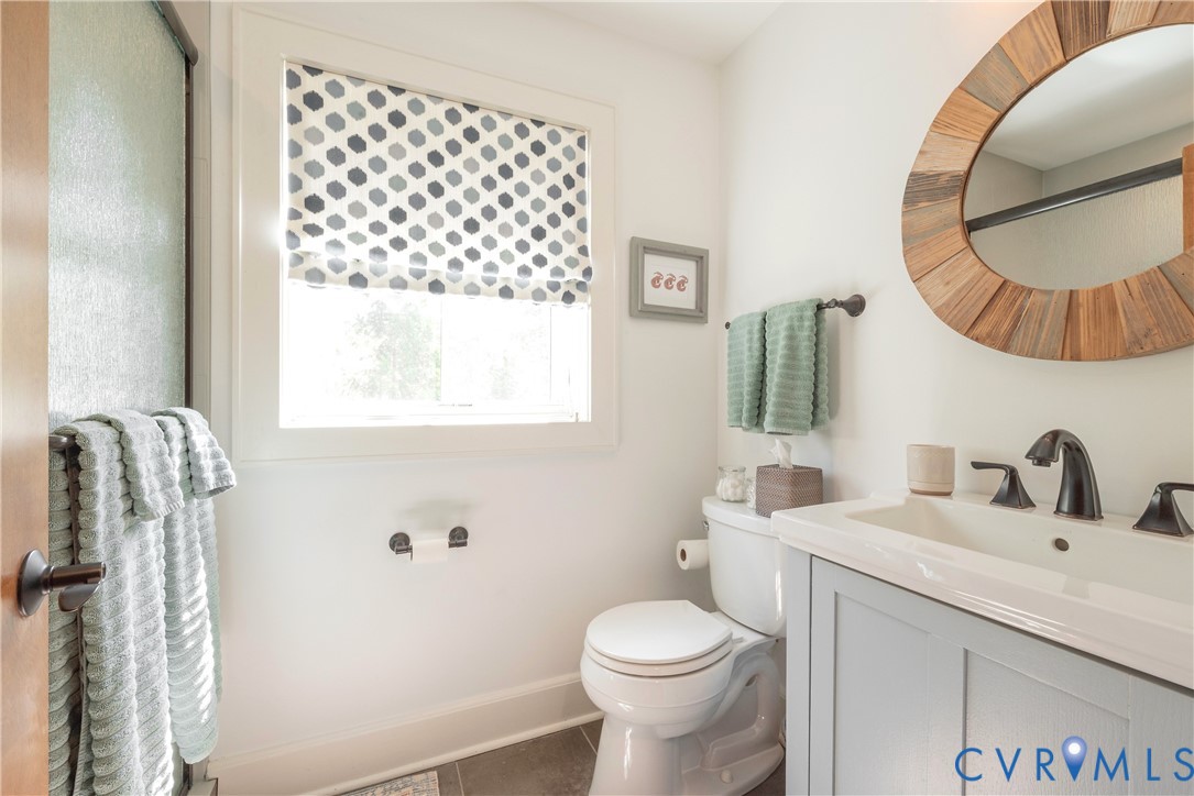 794 River Road West Manakin-Sabot, VA 23103 - Photo 56 of 82 Garage apartment bathroom.