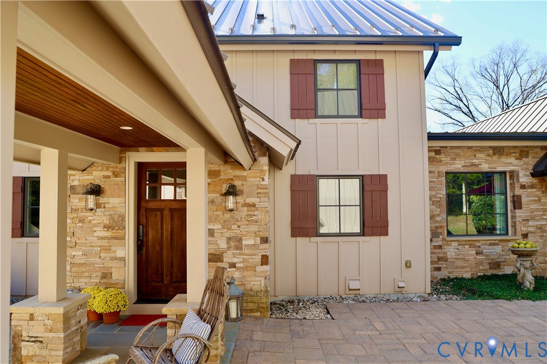 794 River Road West Manakin-Sabot, VA 23103 - Photo 9 of 82 Custom built with natural stone veneer and structu