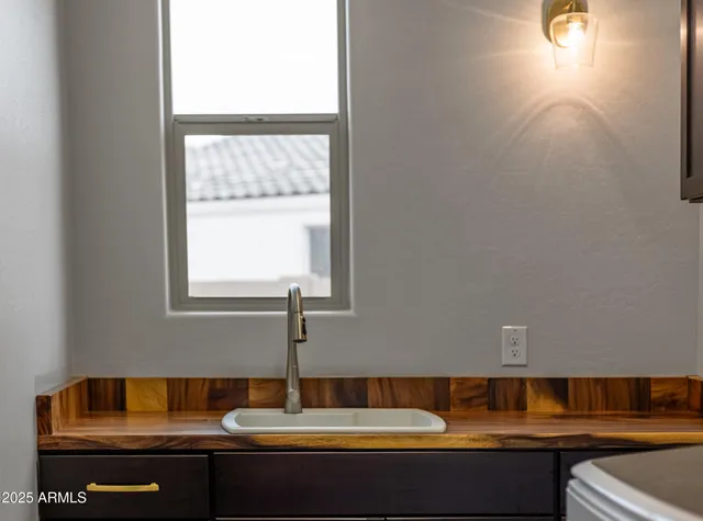 a view of a workspace