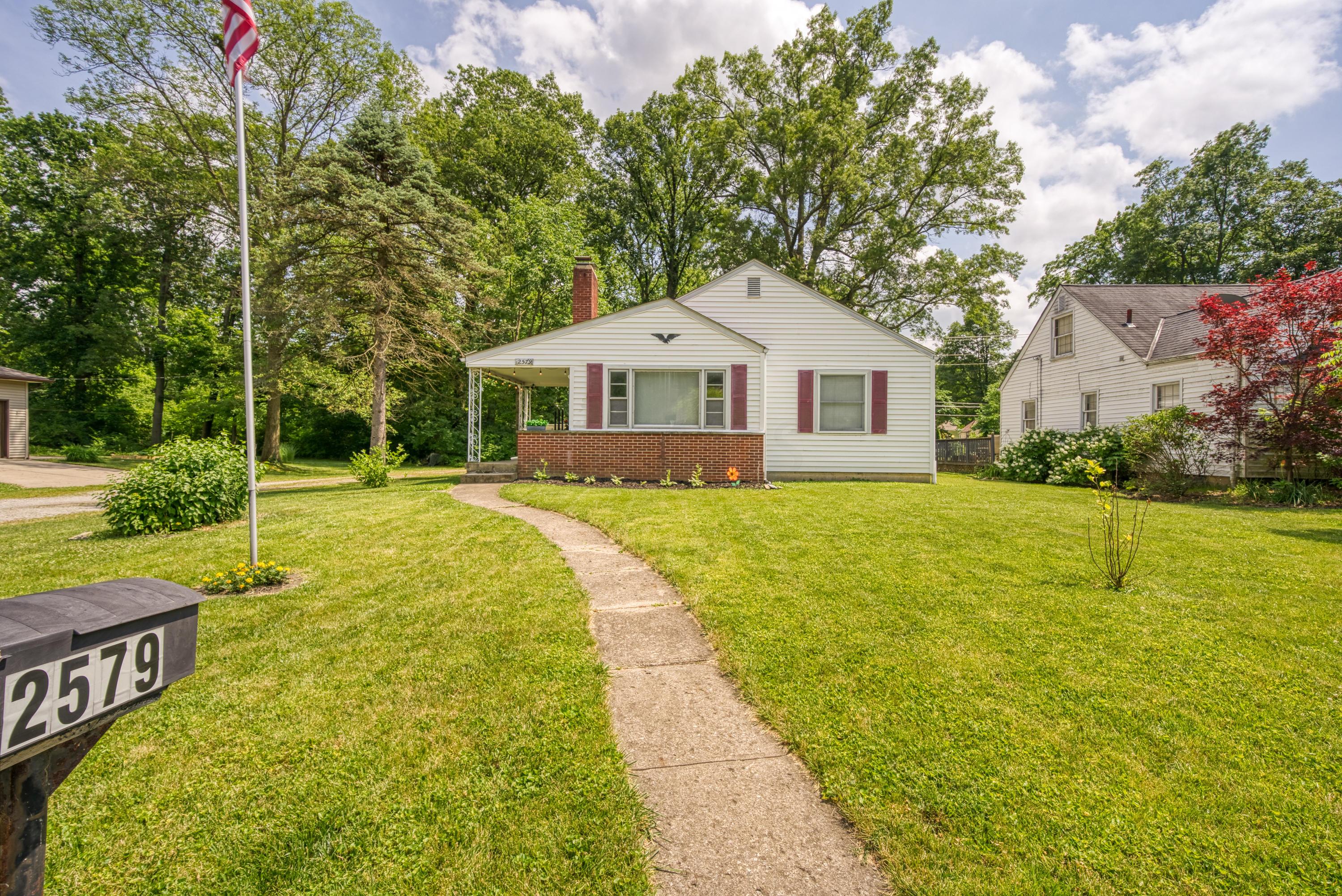 2579 Woodley Road Columbus, OH 43231 - Photo 1 of 55 Gallery Image 1