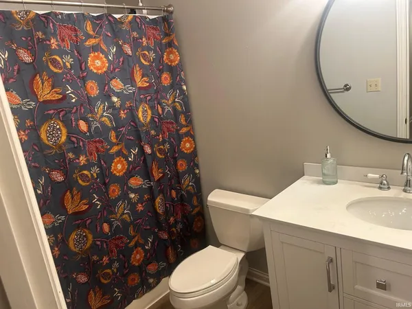 $437,500 | 3288 Westhampton Drive, Newburgh, IN 47630