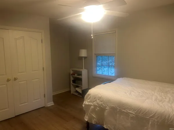 $437,500 | 3288 Westhampton Drive, Newburgh, IN 47630