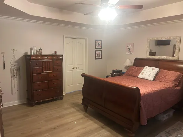 $437,500 | 3288 Westhampton Drive, Newburgh, IN 47630