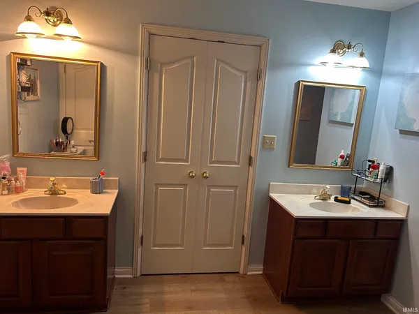 $437,500 | 3288 Westhampton Drive, Newburgh, IN 47630