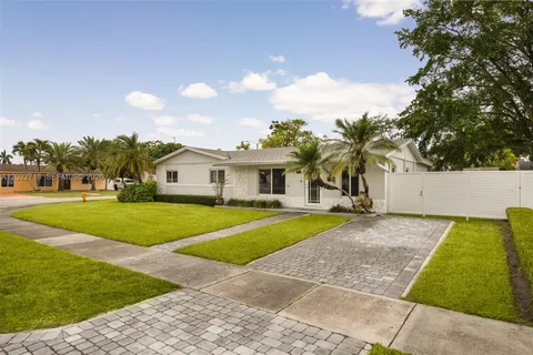 $699,000 | 11750 Southwest 31st Street, Miami, FL 33175