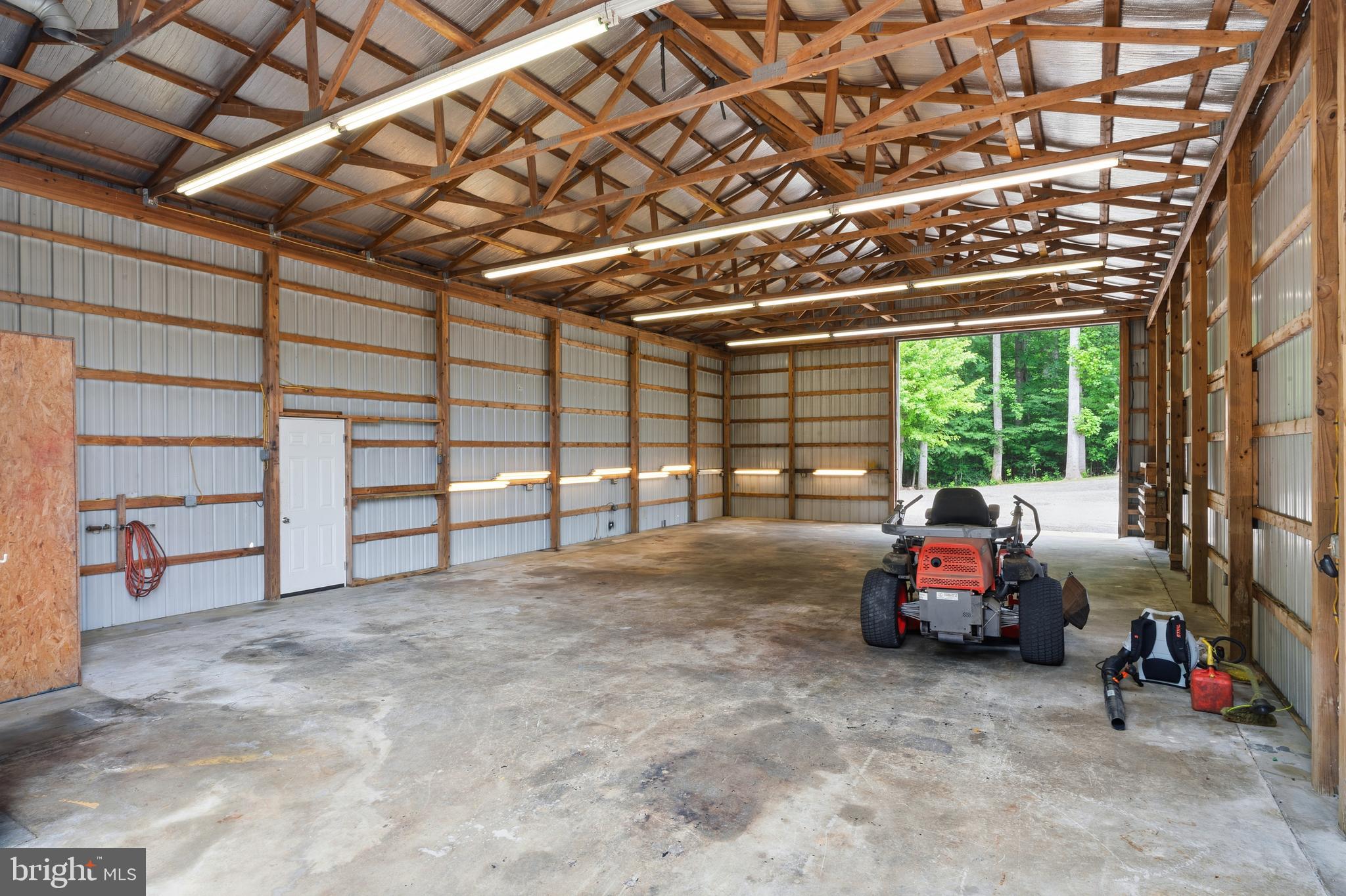 970 Lower Pindell Road Lothian, MD 20711 - Photo 18 of 77 Extra-large workshop