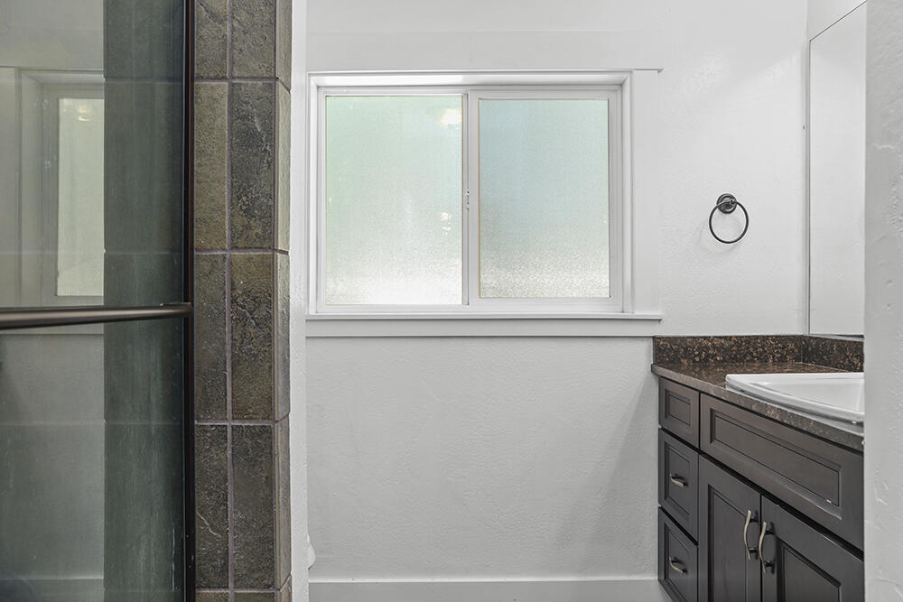 131 Cheney Creek Road Grants Pass, OR 97527 - Photo 13 of 40 FDAB46F8-CD12-4A1D-A68D-388BAB7B8106