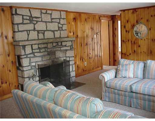 23 Frazier Pasture Road Ogunquit, ME 03907 - Photo 5 of 11 Living Room.