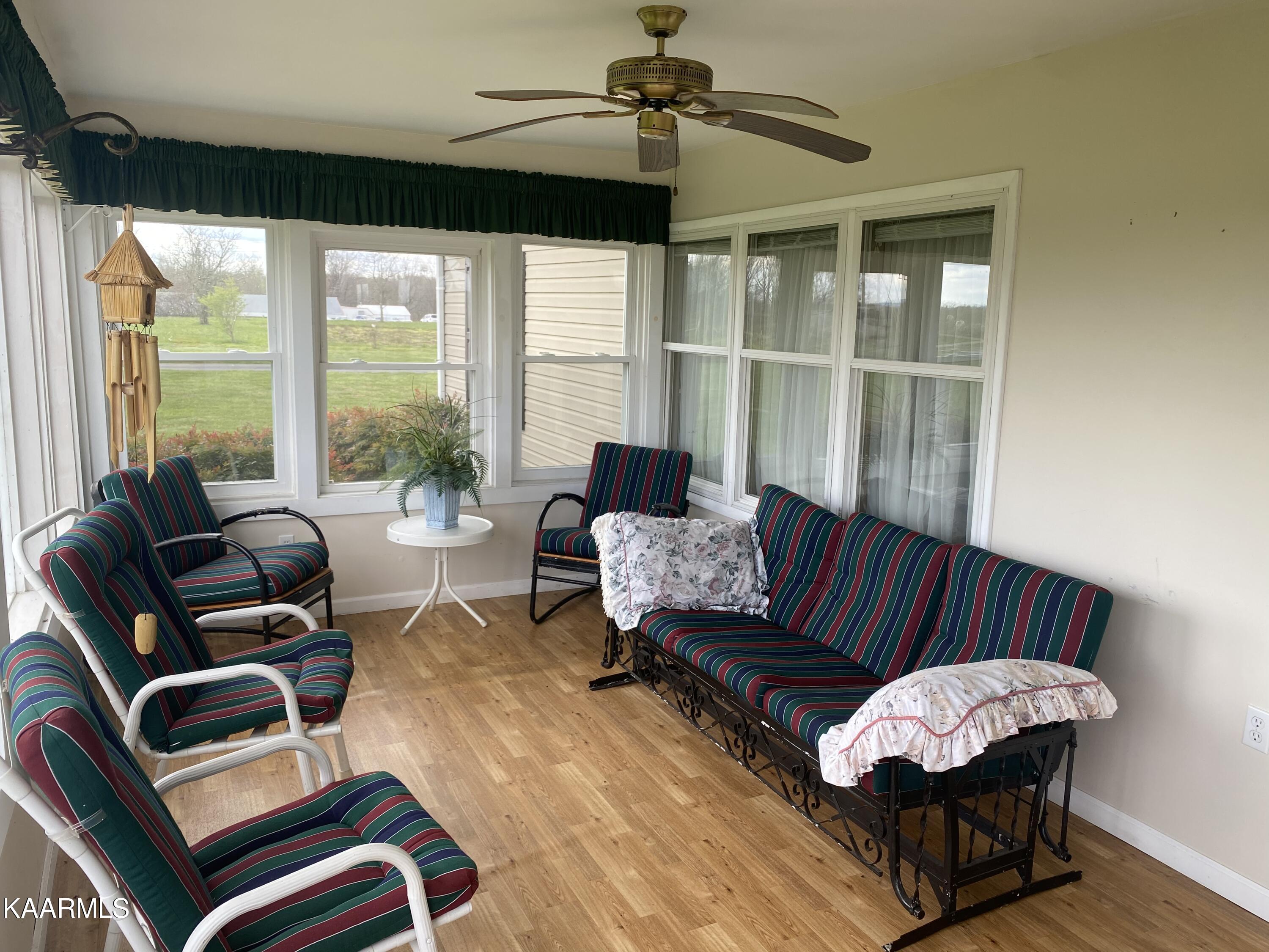621 Potato Farm Road Crossville, TN 38571 - Photo 5 of 32 92C59556-AA17-487D-BA9E-CEB43B27C766